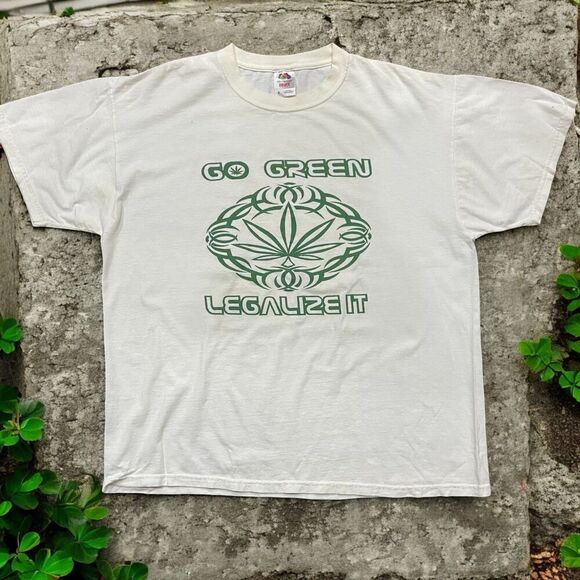 Fruit of the Loom Other - Fruit Of The Loom Legalize It Go Green Leaf White Green T-Shirt Men's Size XL
